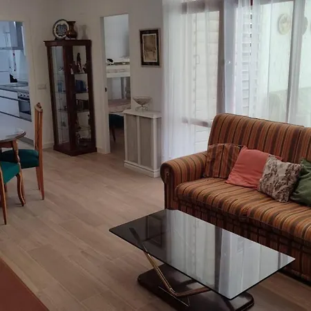 Muy Centrico, A 8 Min Del Ave Andando, Reformado. Apartamento *