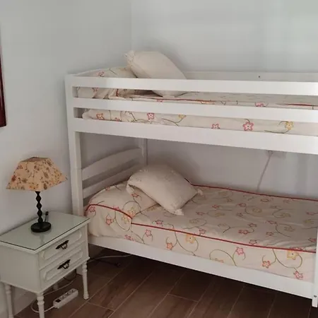 Apartamento Muy Centrico, A 8 Min Del Ave Andando, Reformado. Córdova
